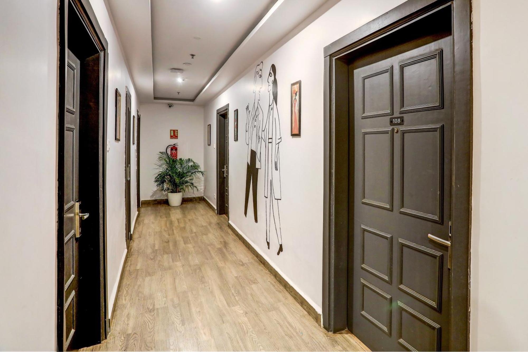 Super Townhouse Swain Heritage Bhubaneswar Exterior foto