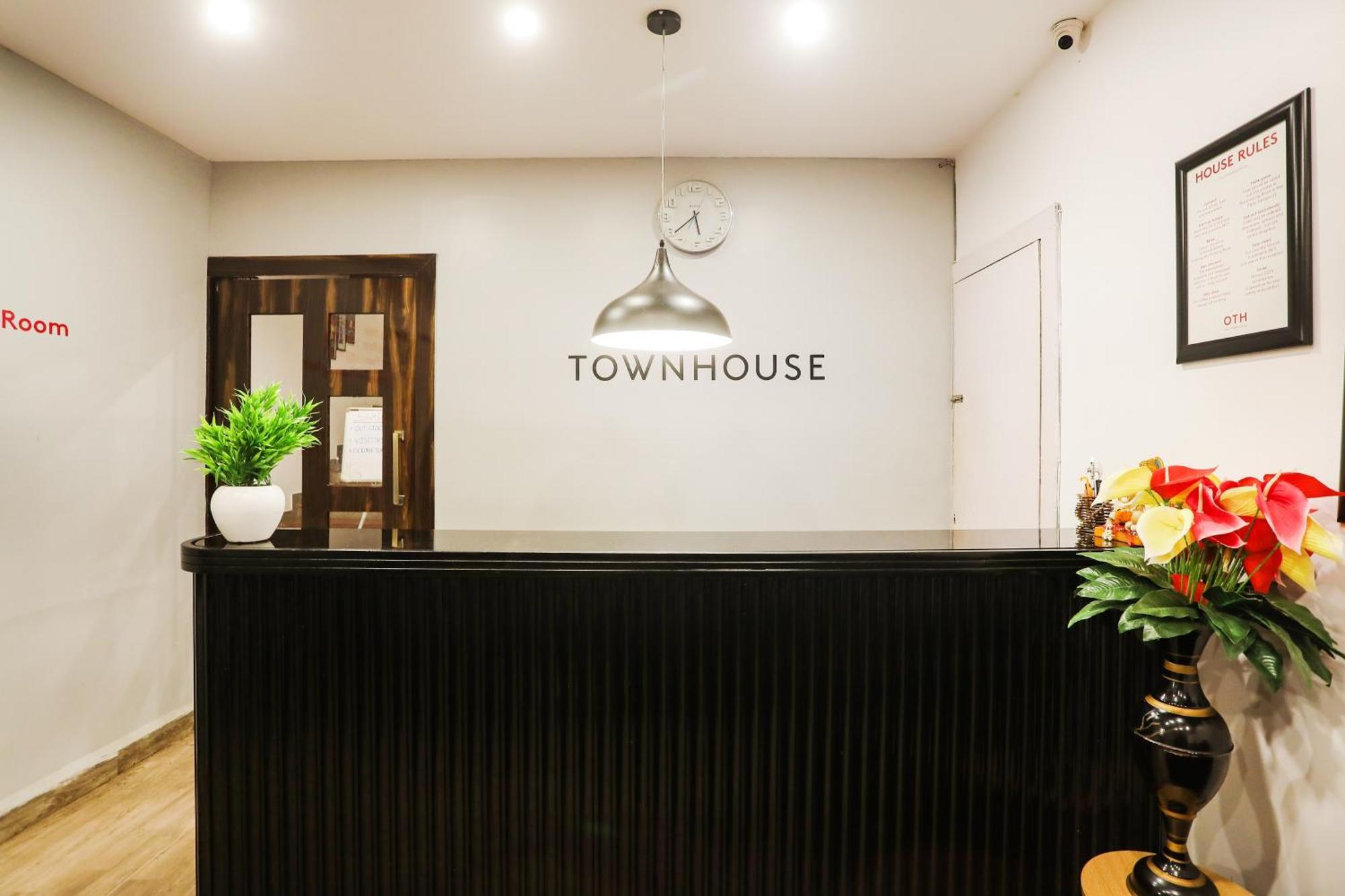 Super Townhouse Swain Heritage Bhubaneswar Exterior foto
